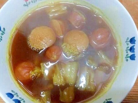 白菜ウインナのカレースープ